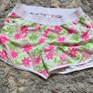 oP shorts with a cute flower print